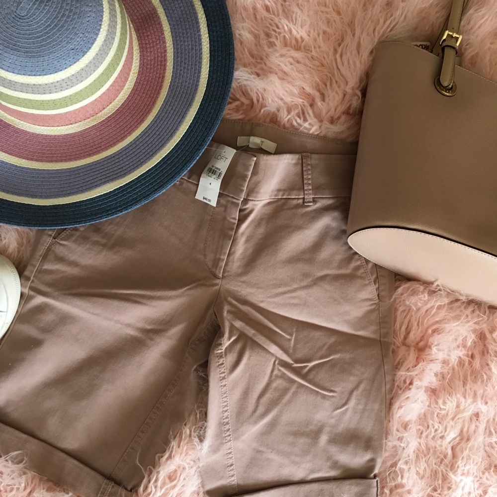 Loft jean shorts dusty rose. Hard to find color!